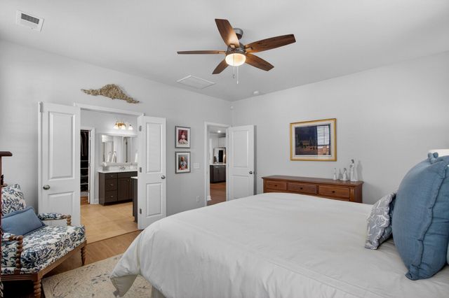 691 Blueway Avenue, Summerville, SC 29486