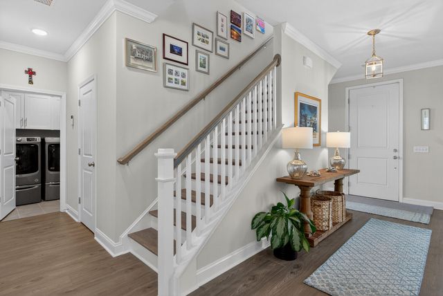 691 Blueway Avenue, Summerville, SC 29486