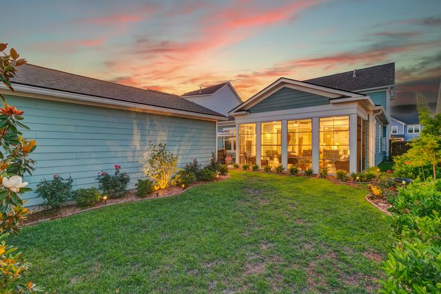 691 Blueway Avenue, Summerville, SC 29486