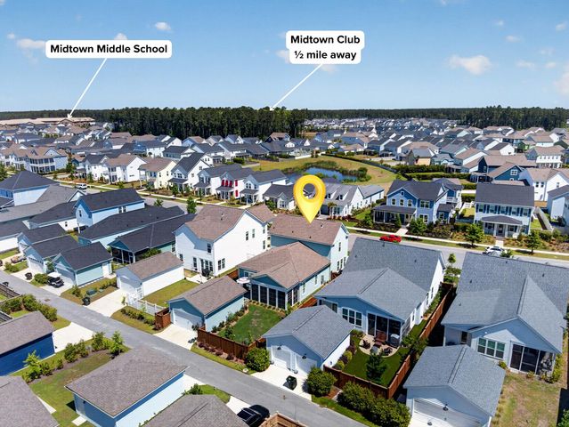 691 Blueway Avenue, Summerville, SC 29486
