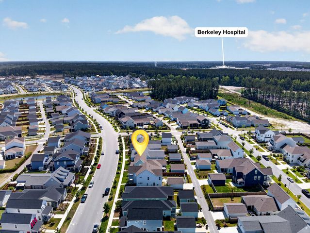 691 Blueway Avenue, Summerville, SC 29486