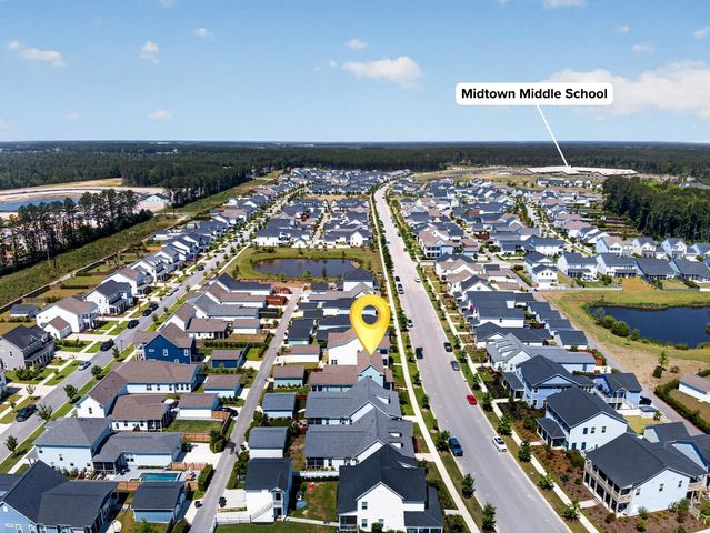 691 Blueway Avenue, Summerville, SC 29486