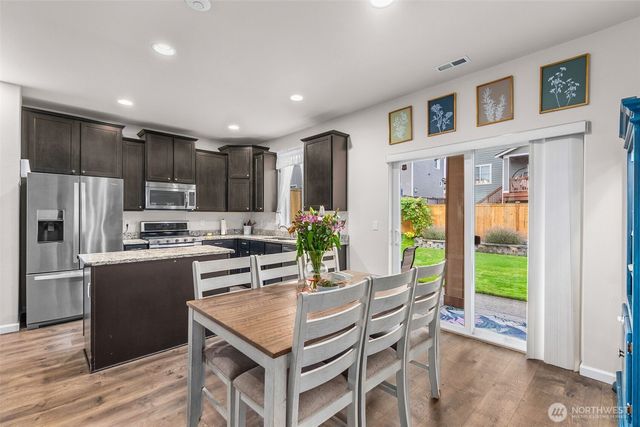 13707 66th Avenue E, Puyallup, WA 98373