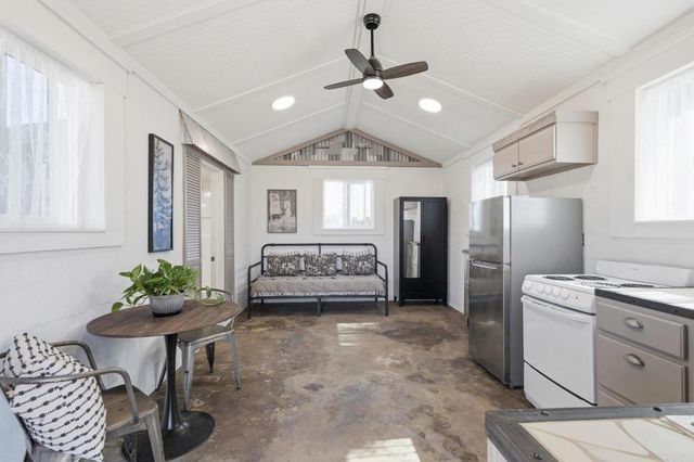 1077 Montecito Way, Ramona, CA 92065