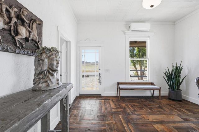 1077 Montecito Way, Ramona, CA 92065