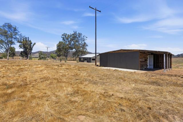 1077 Montecito Way, Ramona, CA 92065