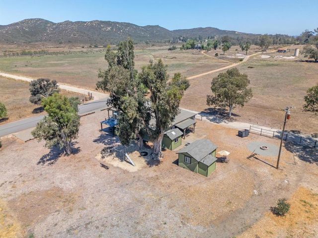 1077 Montecito Way, Ramona, CA 92065