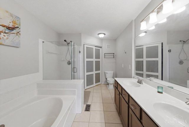 4190 East Village Drive, Mason, OH 45040