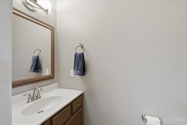 4190 East Village Drive, Mason, OH 45040