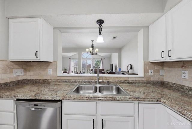 4190 East Village Drive, Mason, OH 45040