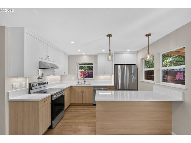 4001 E 14TH St, Vancouver, WA 98661