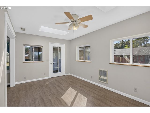 4001 E 14TH St, Vancouver, WA 98661