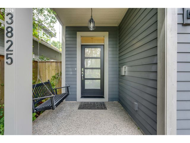 3825 Se RURAL St, Portland, OR 97202