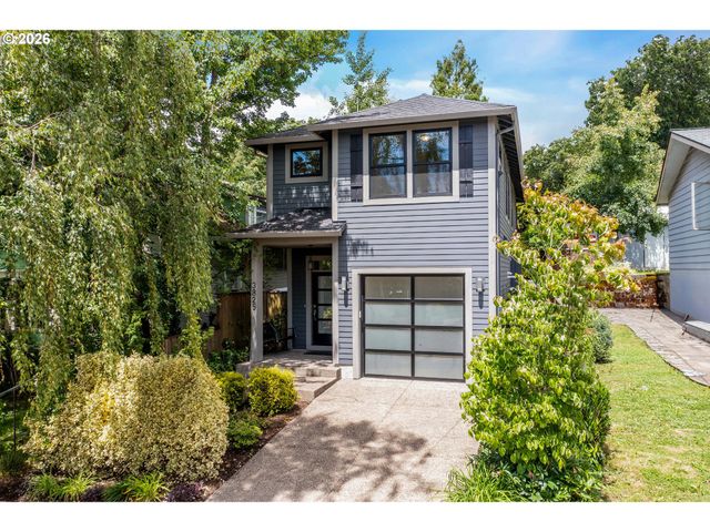 3825 Se RURAL St, Portland, OR 97202