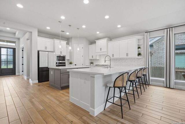 1838 Luna, New Braunfels, TX 78132