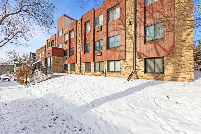 520 Ridgewood Ave 4, Minneapolis, MN 55403