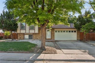 993 S Oakland Court, Aurora, CO 80012