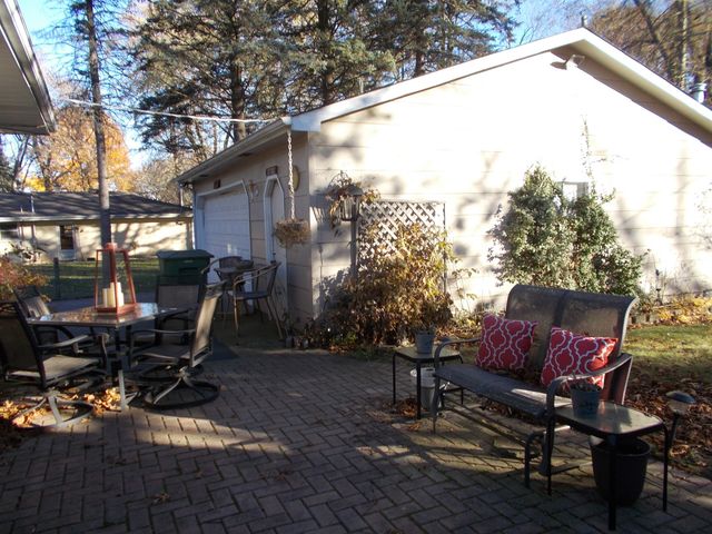 905 WINTHROP Court, Zion, IL 60099