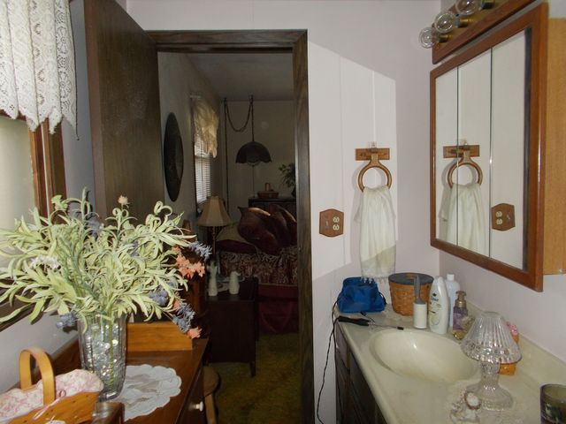 905 WINTHROP Court, Zion, IL 60099