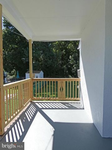 9 GILLISON AVE, Penns Grove, NJ 08069