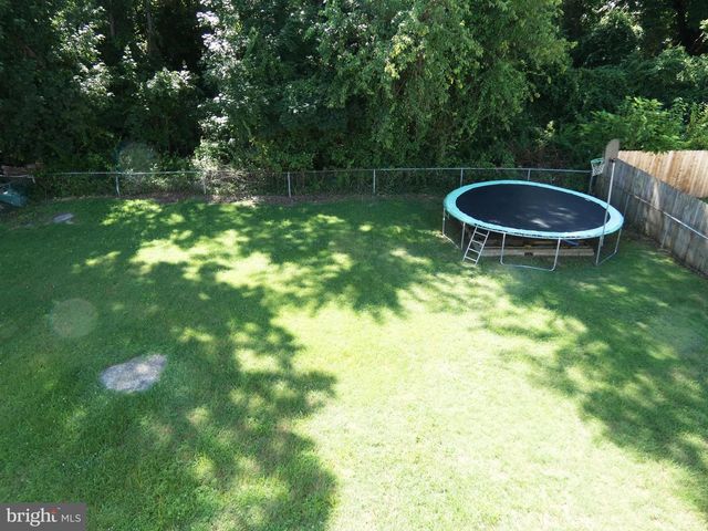 9 GILLISON AVE, Penns Grove, NJ 08069