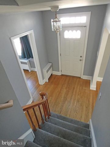 9 GILLISON AVE, Penns Grove, NJ 08069