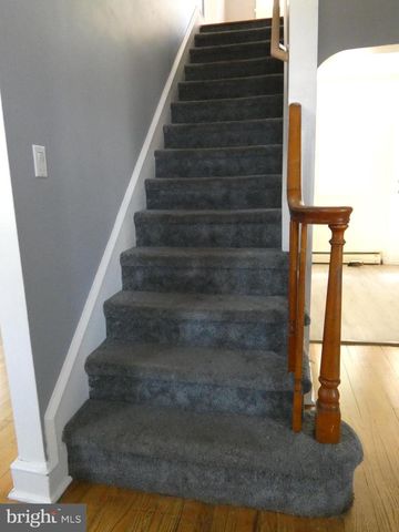 9 GILLISON AVE, Penns Grove, NJ 08069