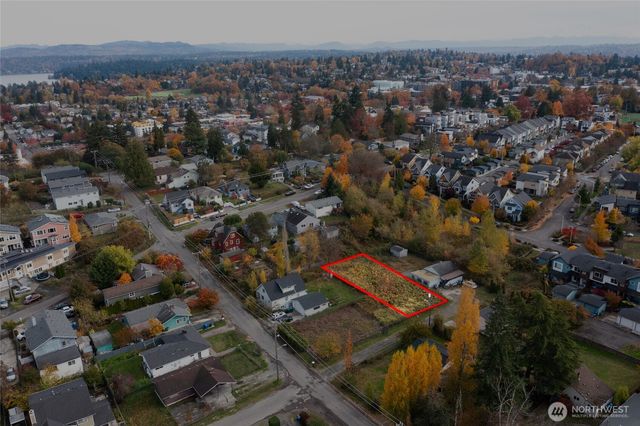 30 XX S Dakota Street, Seattle, WA 98108