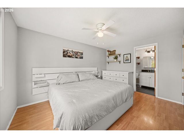 9620 N EDISON St, Portland, OR 97203