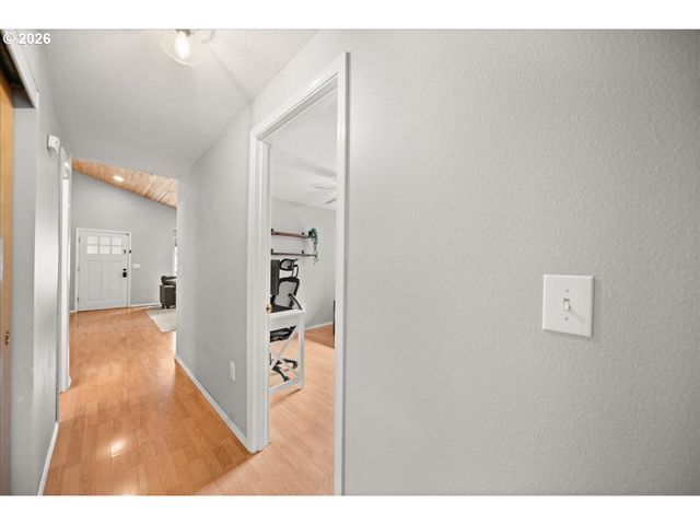 9620 N EDISON St, Portland, OR 97203