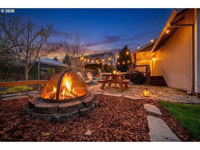 9620 N EDISON St, Portland, OR 97203