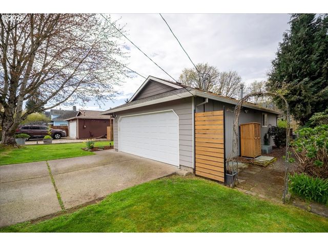 9620 N EDISON St, Portland, OR 97203