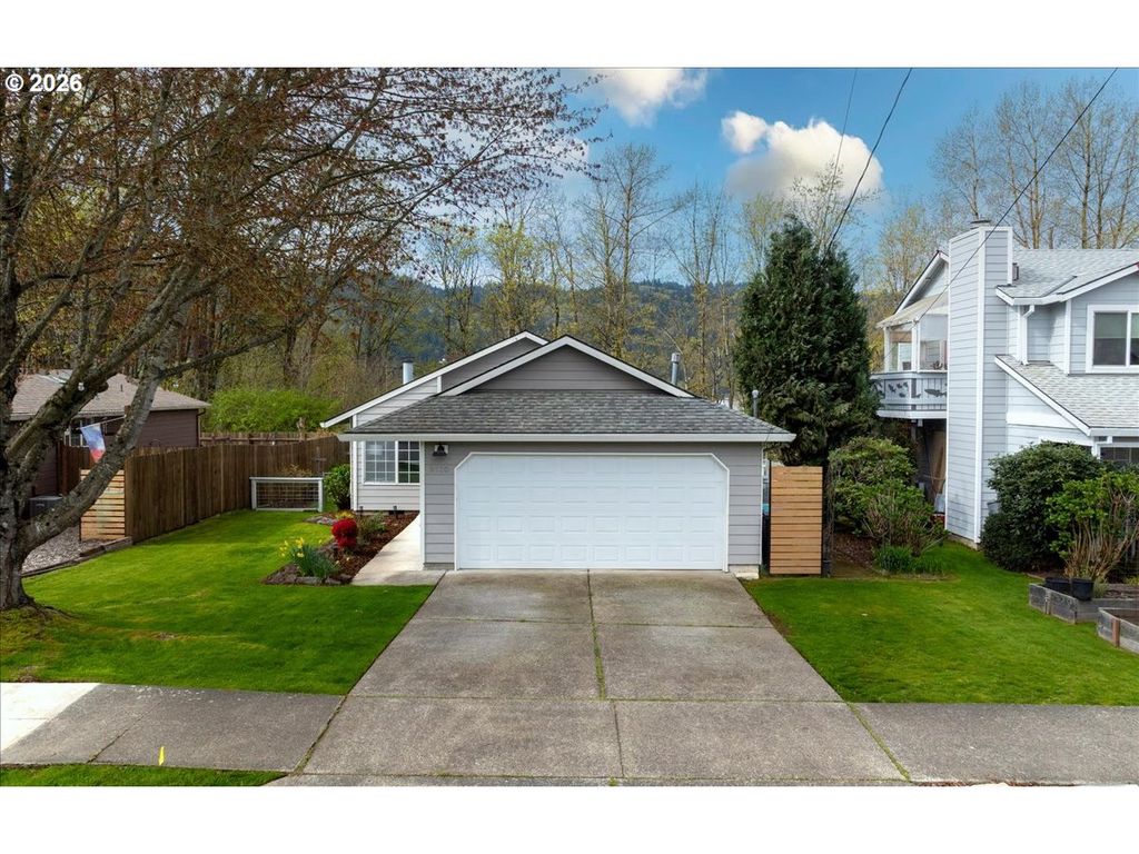 9620 N EDISON St, Portland, OR 97203