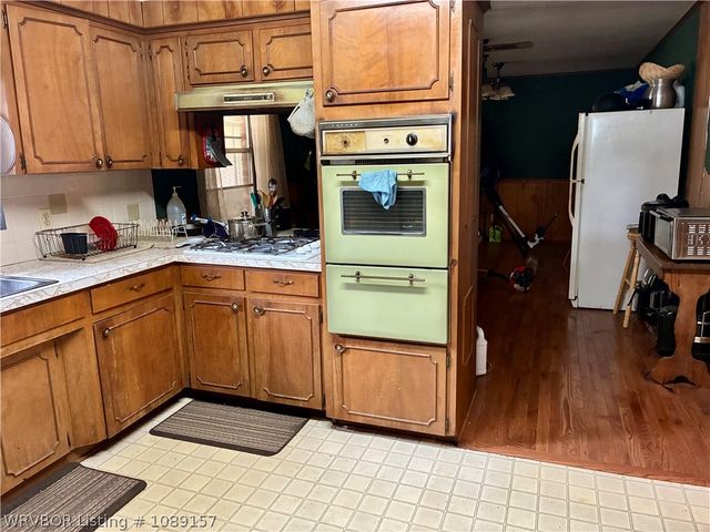 507 Spring Avenue, Mulberry, AR 72947