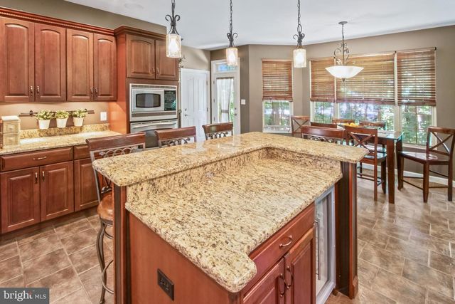 15 WATERVIEW DR, Woodstown, NJ 08098