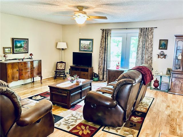 35 Estes Drive, Bella Vista, AR 72715