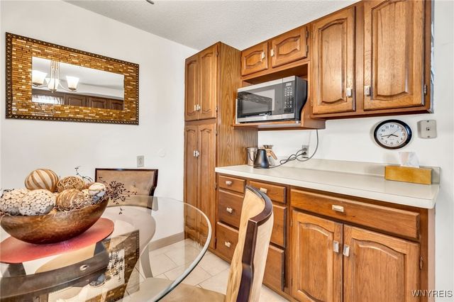 270 Selkirk Drive, North Tonawanda, NY 14120