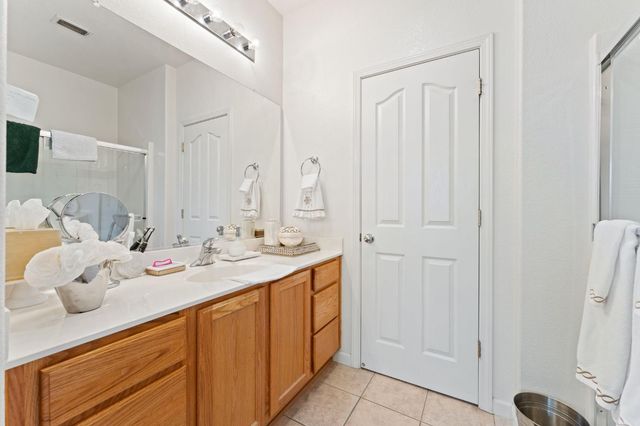 2270 Rose Arbor Dr, Sacramento, CA 95835