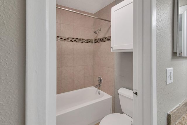 260 El Dorado Boulevard 1105, Houston, TX 77598
