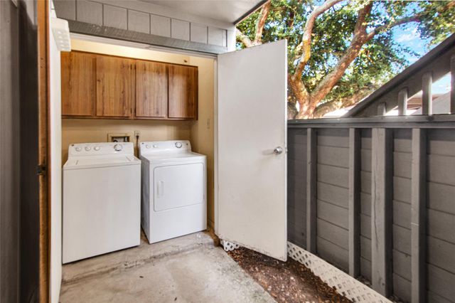 260 El Dorado Boulevard 1105, Houston, TX 77598