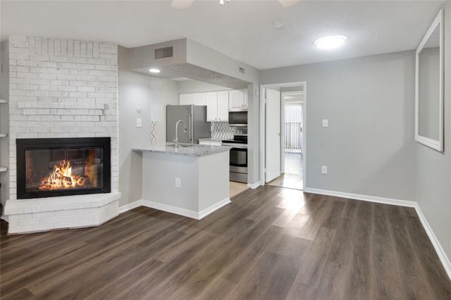 260 El Dorado Boulevard 1105, Houston, TX 77598
