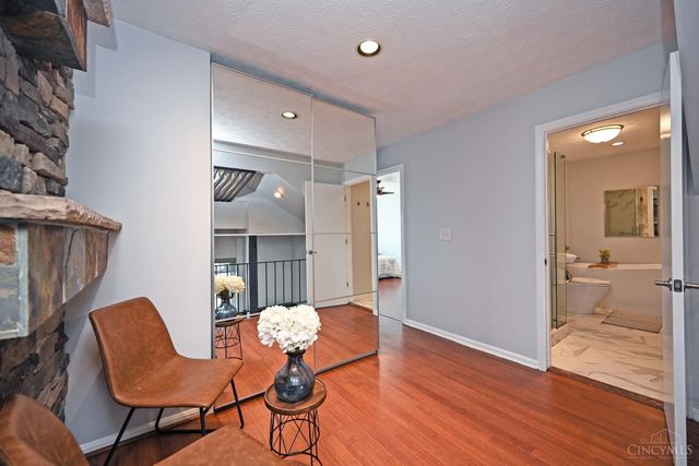 43 Applewood Drive, Fairfield, OH 45014