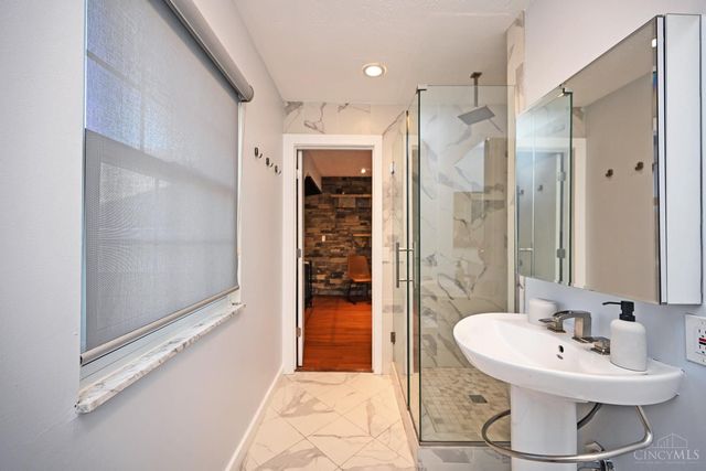 43 Applewood Drive, Fairfield, OH 45014