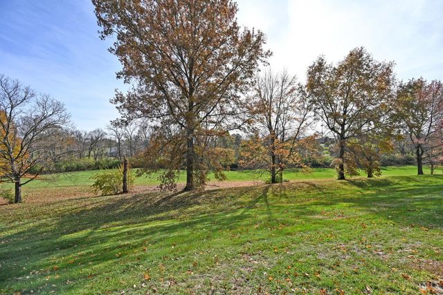 43 Applewood Drive, Fairfield, OH 45014