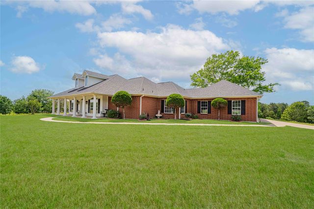 1855 Phillips Springs Road, Gladewater, TX 75647