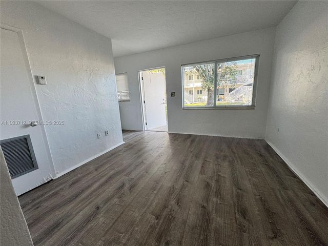 251 Hibiscus Drive 4, Miami Springs, FL 33166