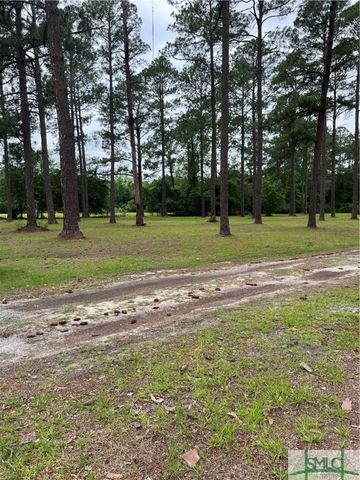 1275 Camellia Drive, Pembroke, GA 31321