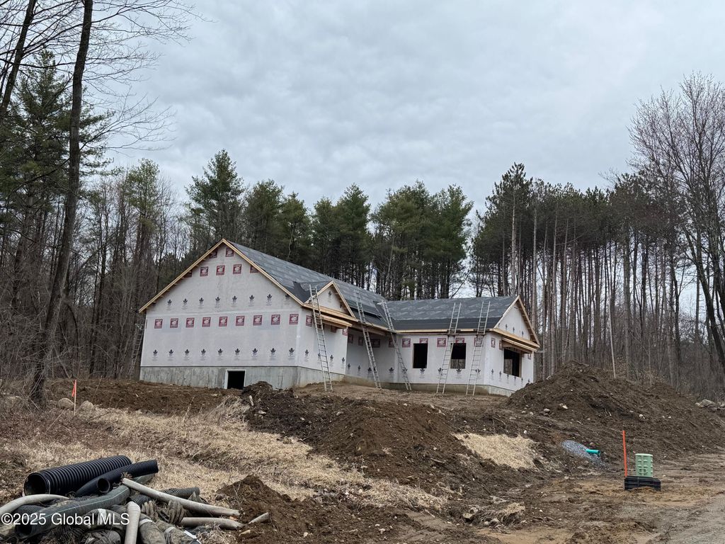 360 Selfridge Road, Moreau, NY 12803
