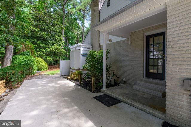 621 DOUGLAS RD, Salisbury, MD 21801