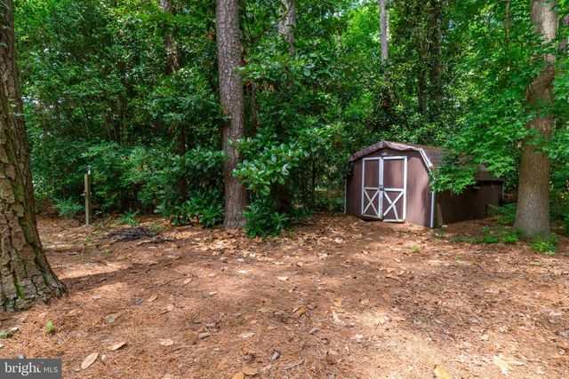 621 DOUGLAS RD, Salisbury, MD 21801